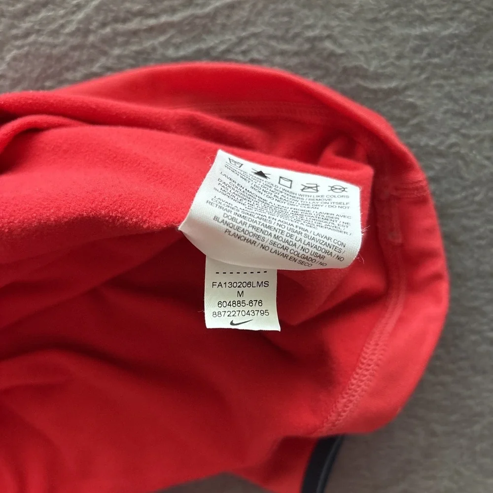 Nike Dri-Fit Pullover Womens Medium Red Long Sleeve Half Zip Running Top - Picture 8 of 10